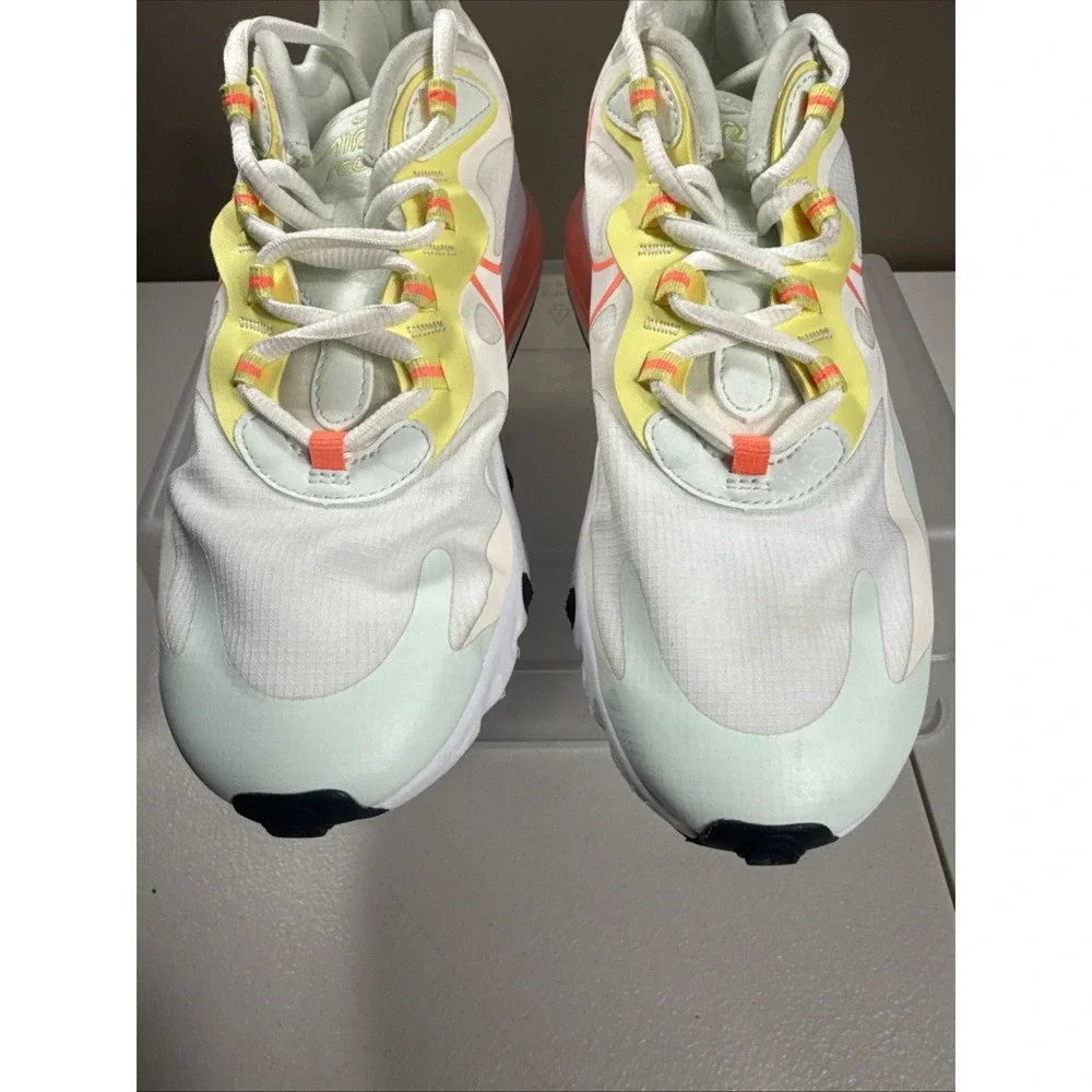 Nike Air Max 270 React Pale Ivory Running Shoes CV8818-102 Women's Size 8 EUC!!!